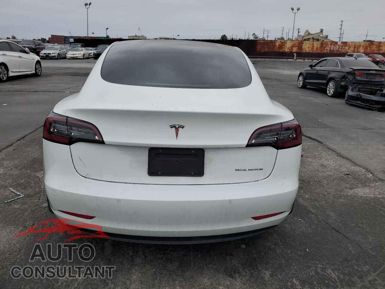 TESLA MODEL 3 2022 - 5YJ3E1EB3NF347314