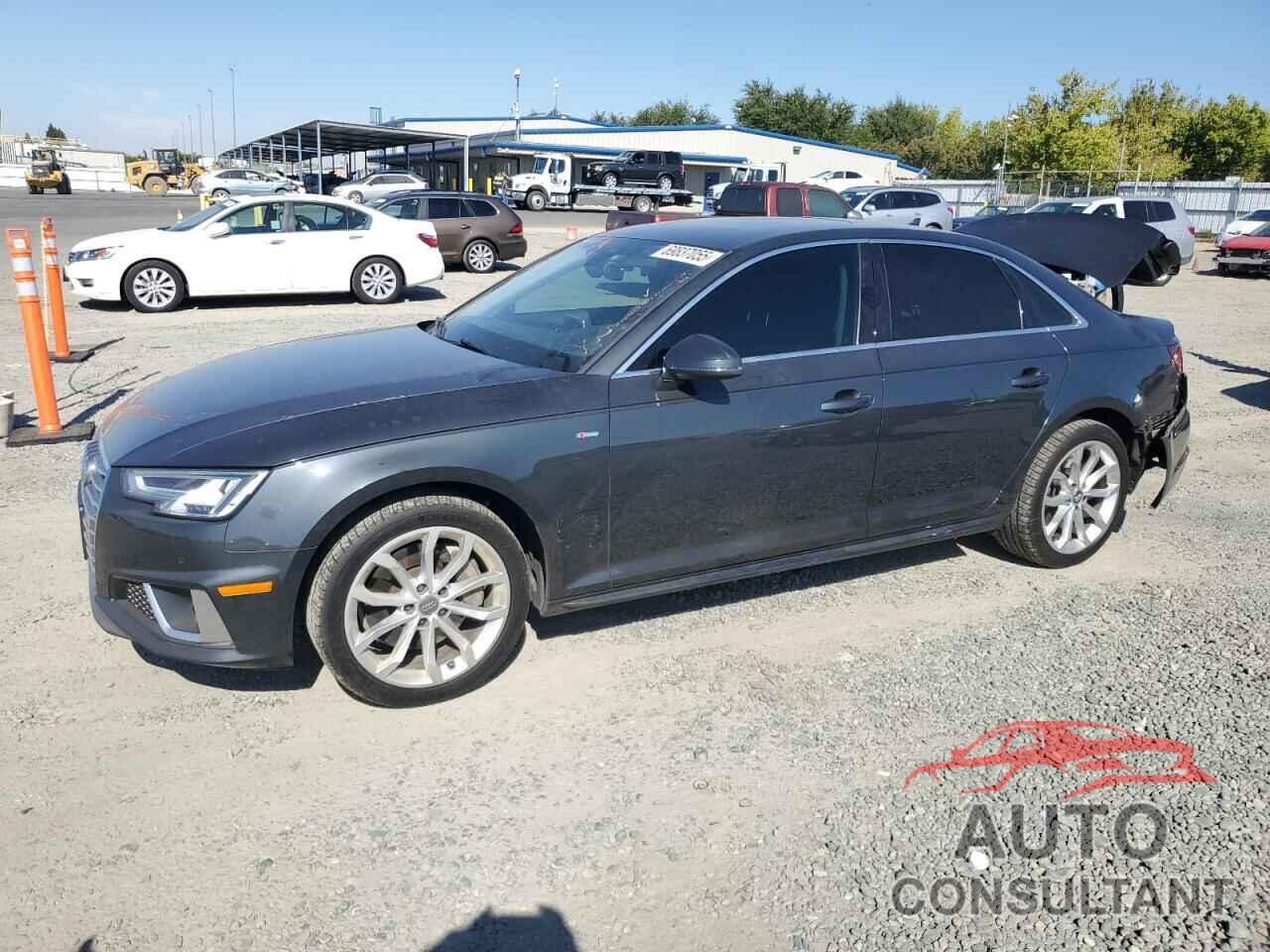 AUDI A4 2019 - WAUENAF48KA038819
