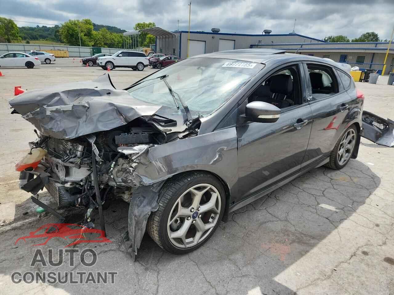 FORD FOCUS 2015 - 1FADP3L91FL321812