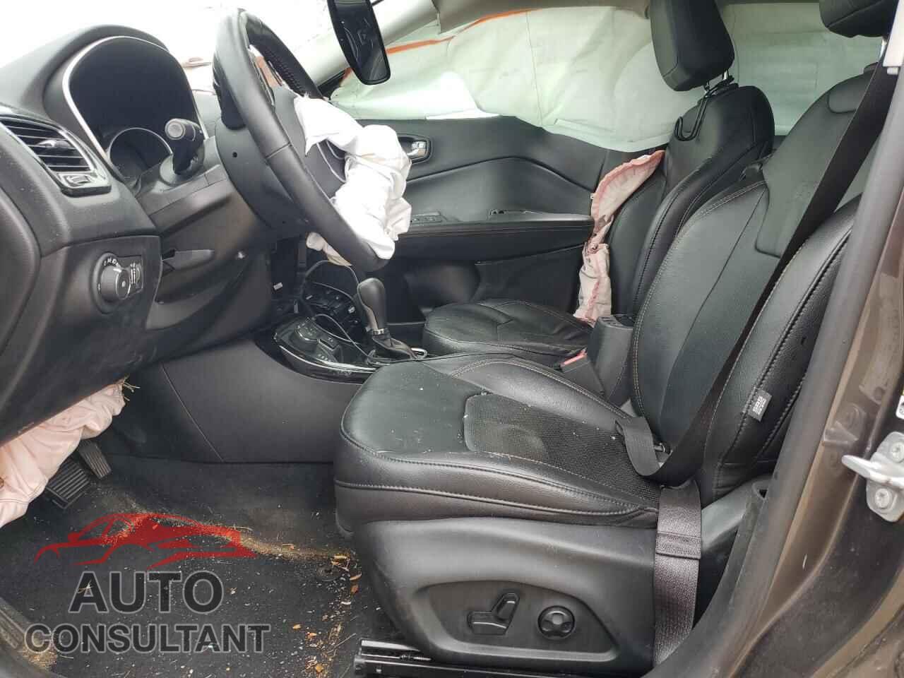 JEEP COMPASS 2019 - 3C4NJDCB8KT791620