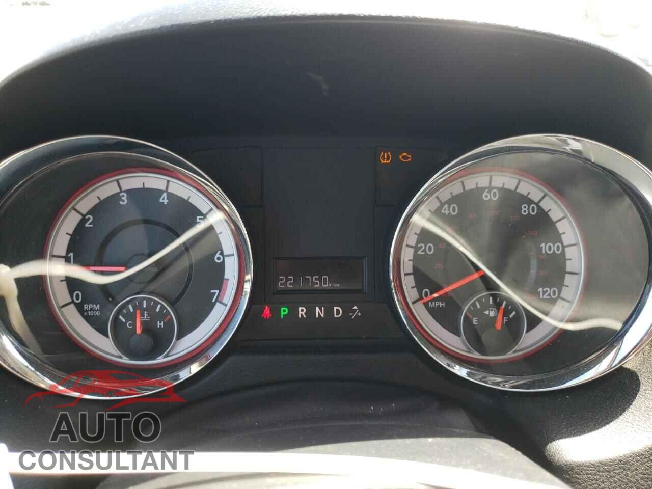DODGE CARAVAN 2011 - 2D4RN3DG1BR722431