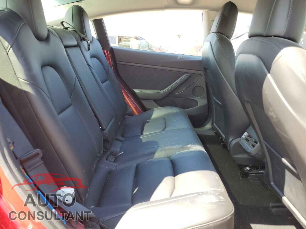 TESLA MODEL 3 2021 - 5YJ3E1EA2MF057944