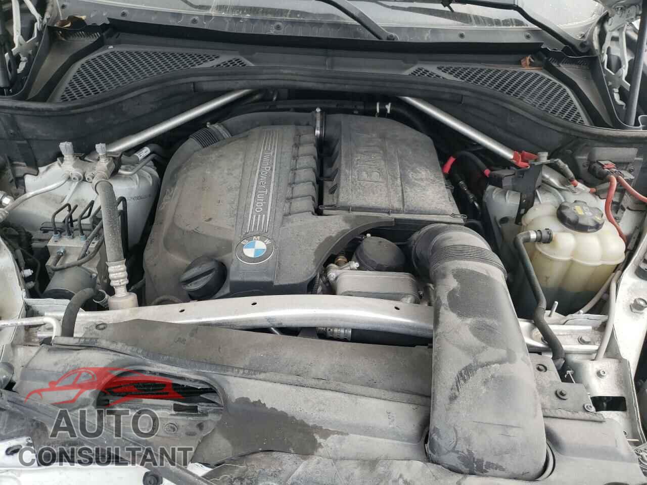 BMW X5 2017 - 5UXKR2C32H0X04484