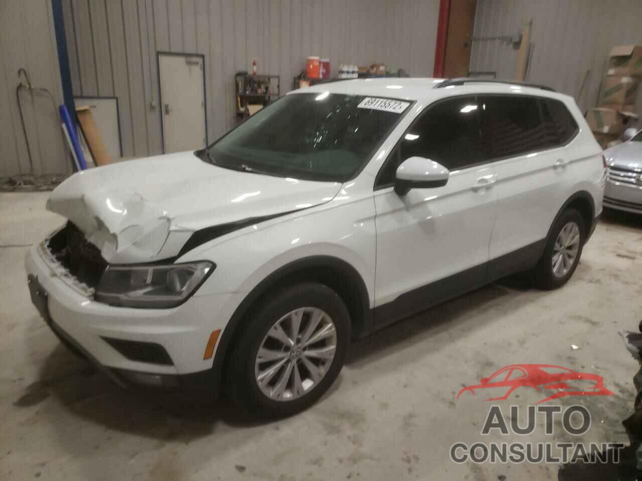 VOLKSWAGEN TIGUAN 2018 - 3VV1B7AX8JM023948