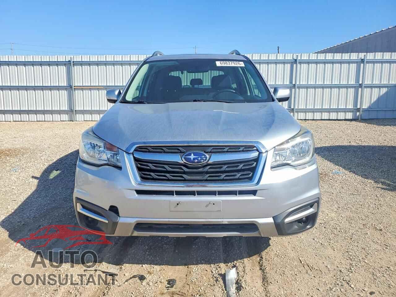 SUBARU FORESTER 2017 - JF2SJAEC0HH411959