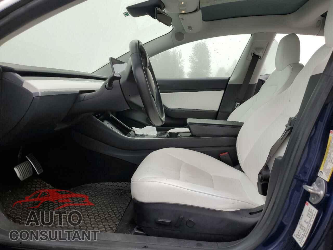 TESLA MODEL 3 2018 - 5YJ3E1EB5JF101018
