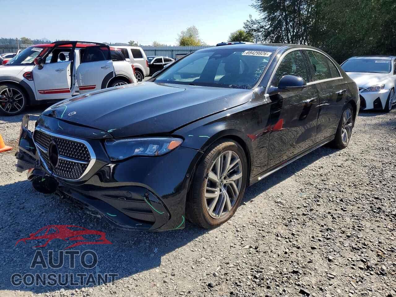 MERCEDES-BENZ E-CLASS 2024 - W1KLF4HB9RA057948
