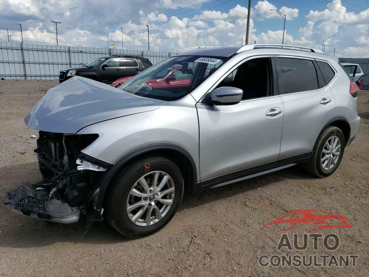 NISSAN ROGUE 2017 - KNMAT2MT2HP528427