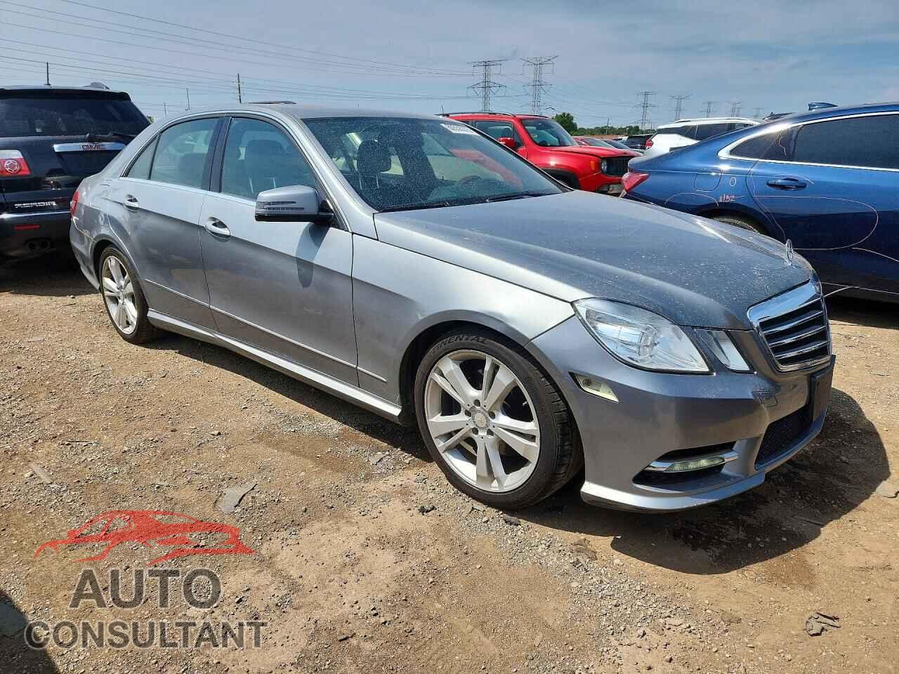 MERCEDES-BENZ E-CLASS 2013 - WDDHF8JB1DA748312