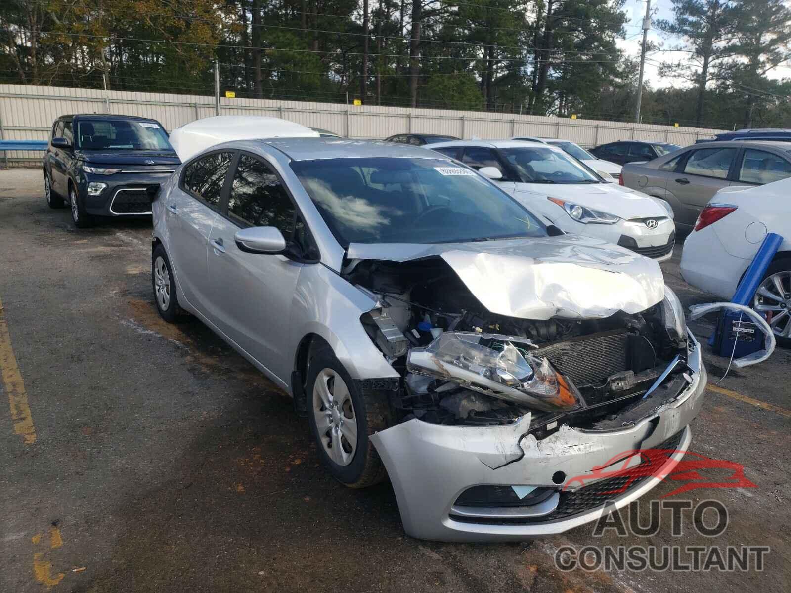 KIA FORTE 2016 - KNAFK4A61G5541924