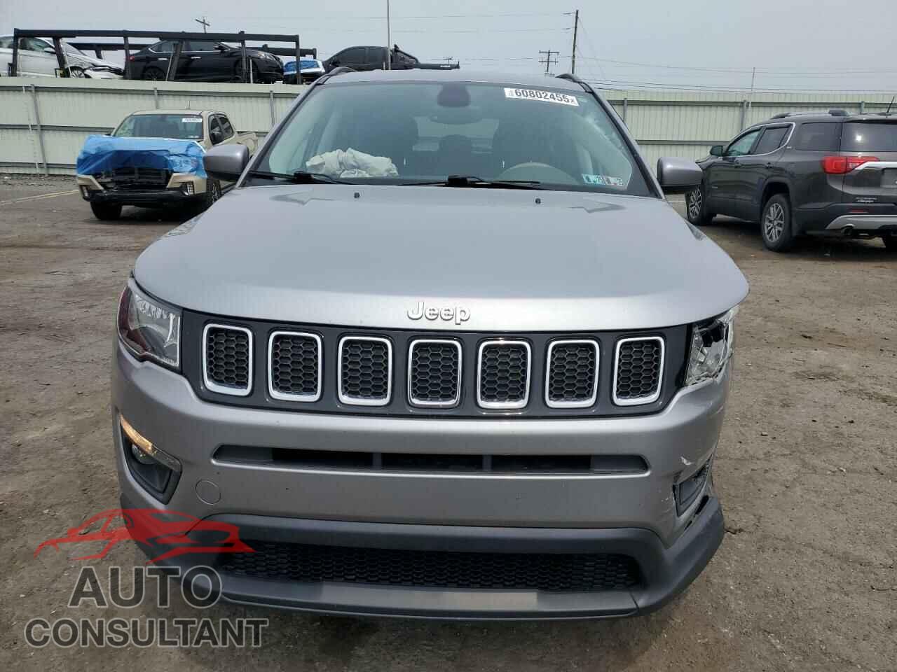 JEEP COMPASS 2017 - 3C4NJDBB7HT666425