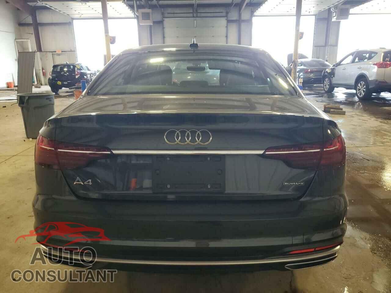 AUDI A4 2022 - WAUBBAF44NA023217