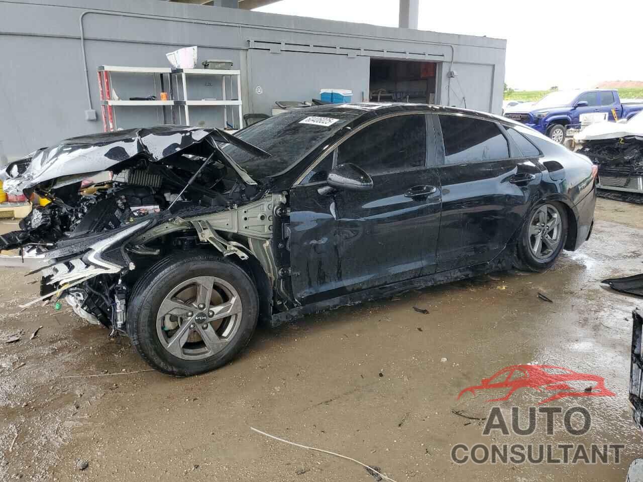 KIA K5 2022 - 5XXG14J29NG115009