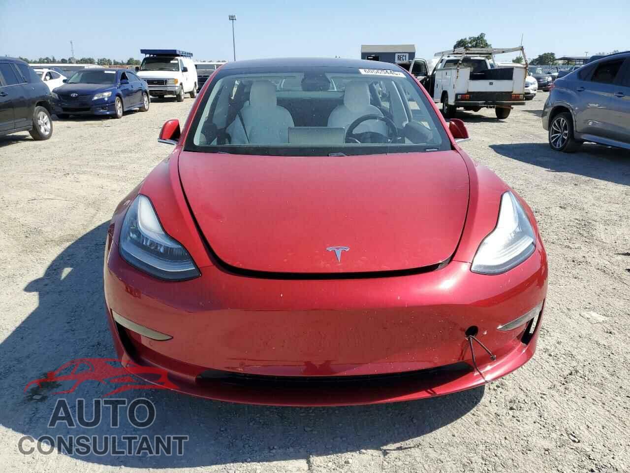 TESLA MODEL 3 2018 - 5YJ3E1EB9JF075314