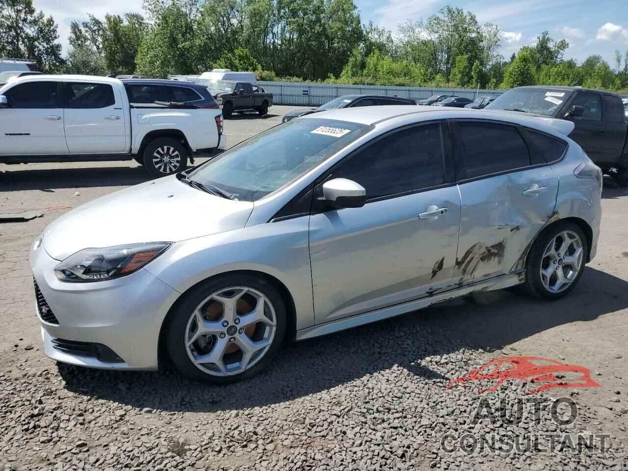 FORD FOCUS 2014 - 1FADP3L9XEL198929