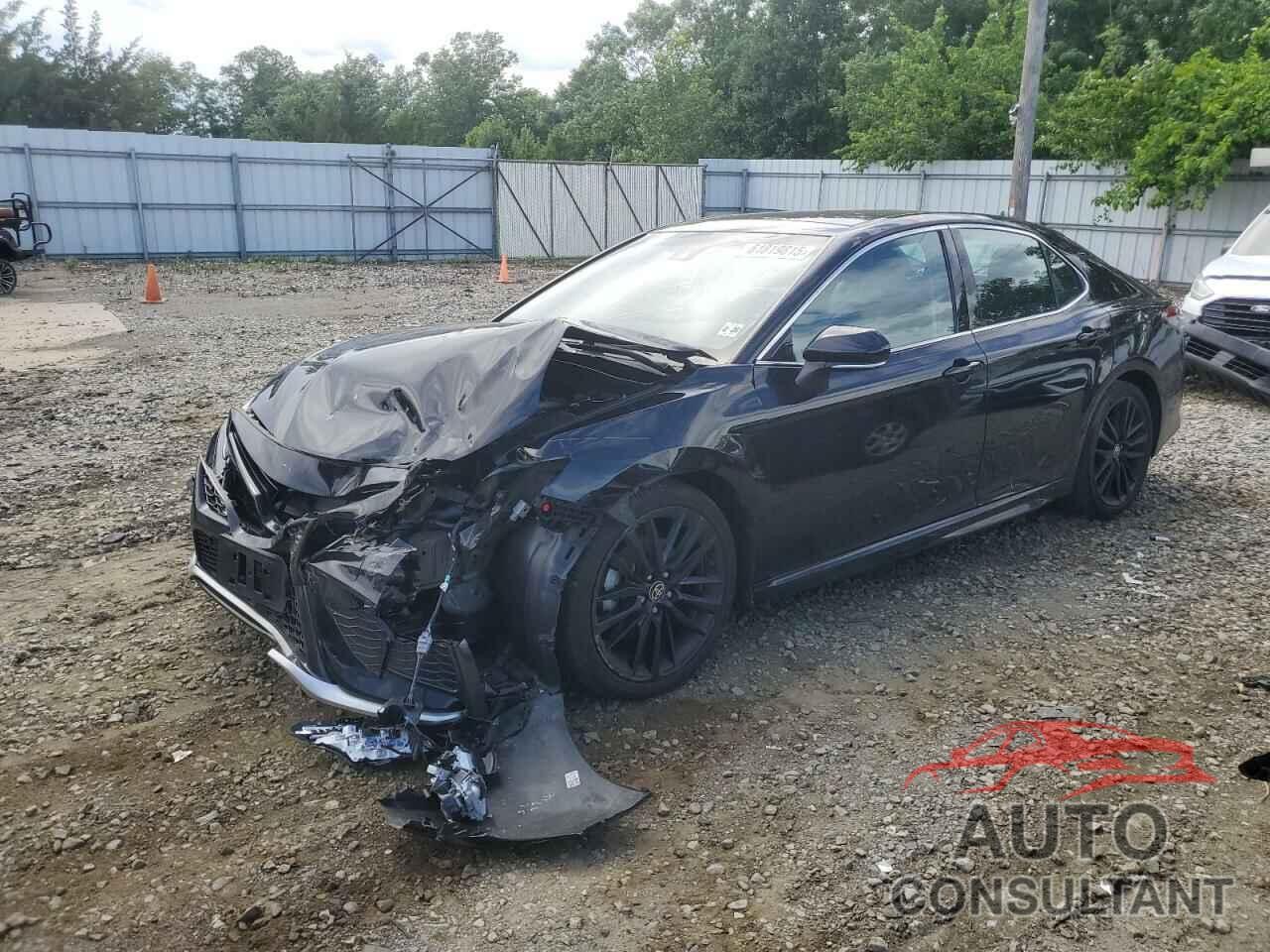 TOYOTA CAMRY 2021 - 4T1KZ1AK5MU051895