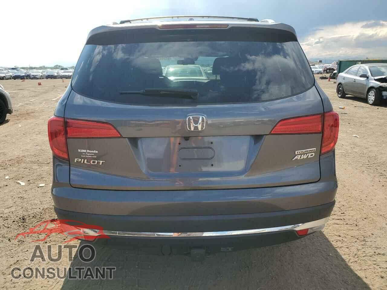 HONDA PILOT 2018 - 5FNYF6H96JB069558