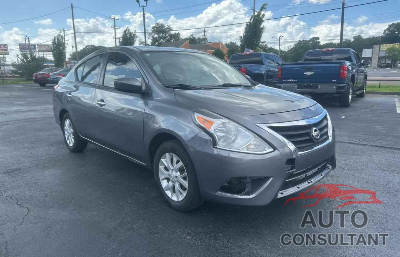NISSAN VERSA 2018 - 3N1CN7AP3JL887197