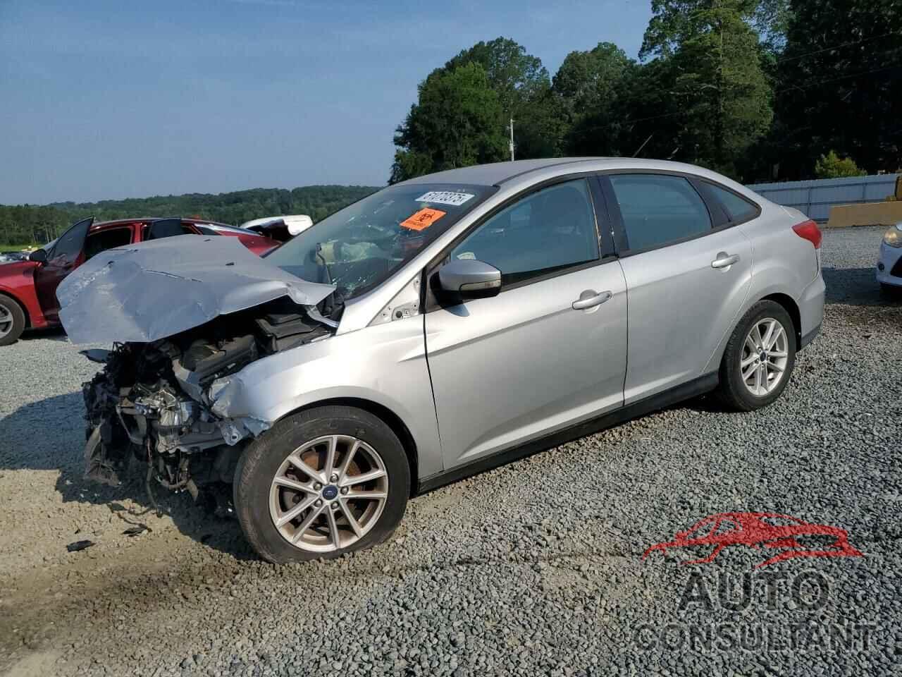 FORD FOCUS 2015 - 1FADP3F22FL213116