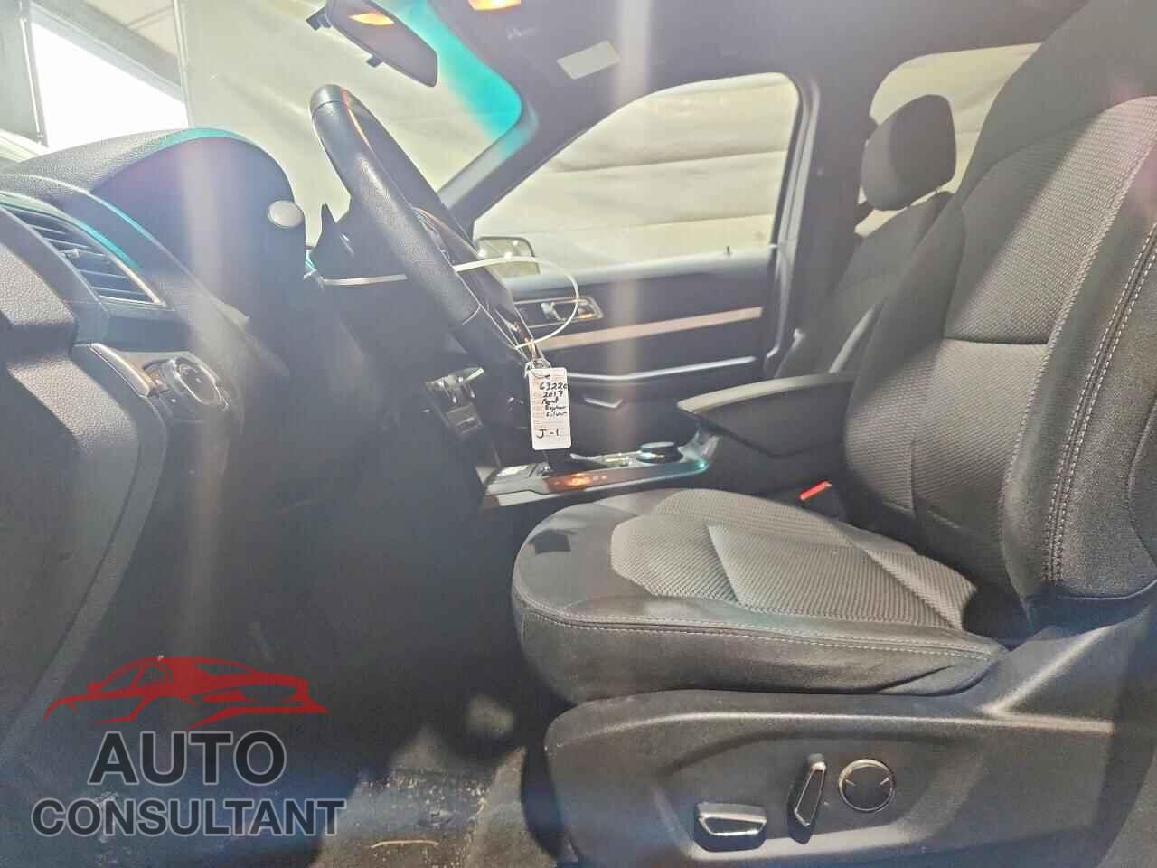 FORD EXPLORER 2017 - 1FM5K8D86HGC01737