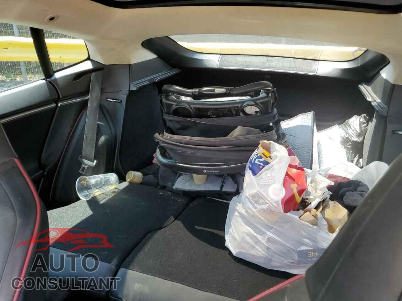 TESLA MODEL S 2013 - 5YJSA1DP4DFP13557