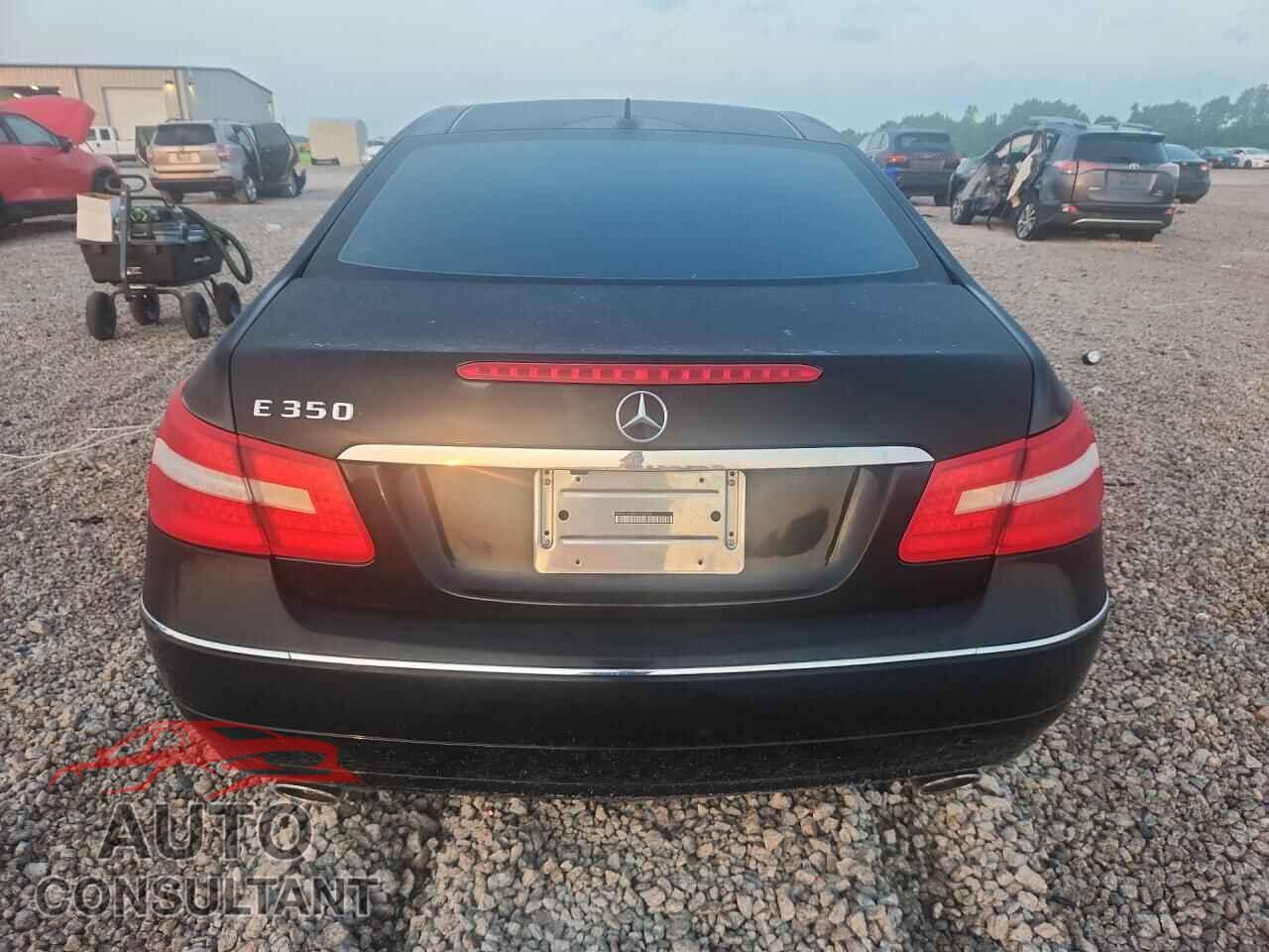 MERCEDES-BENZ E-CLASS 2012 - WDDKJ5KB0CF160727
