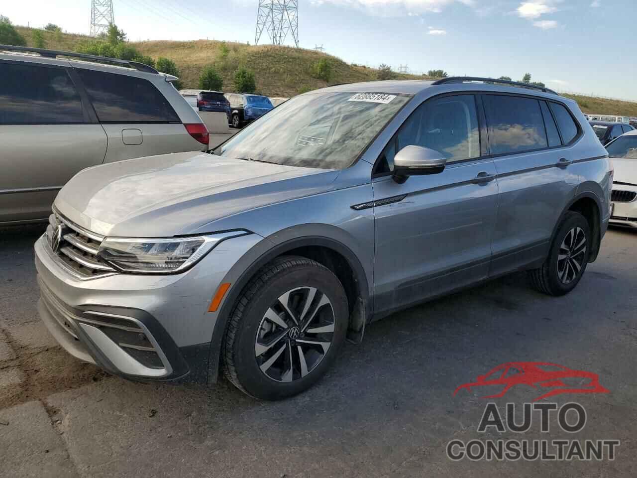 VOLKSWAGEN TIGUAN 2023 - 3VVFB7AX0PM086699