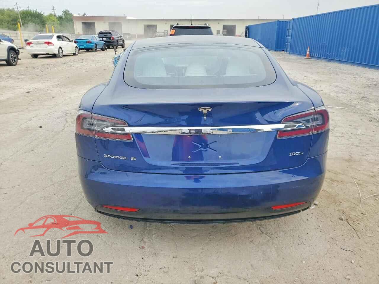 TESLA MODEL S 2017 - 5YJSA1E20HF227353