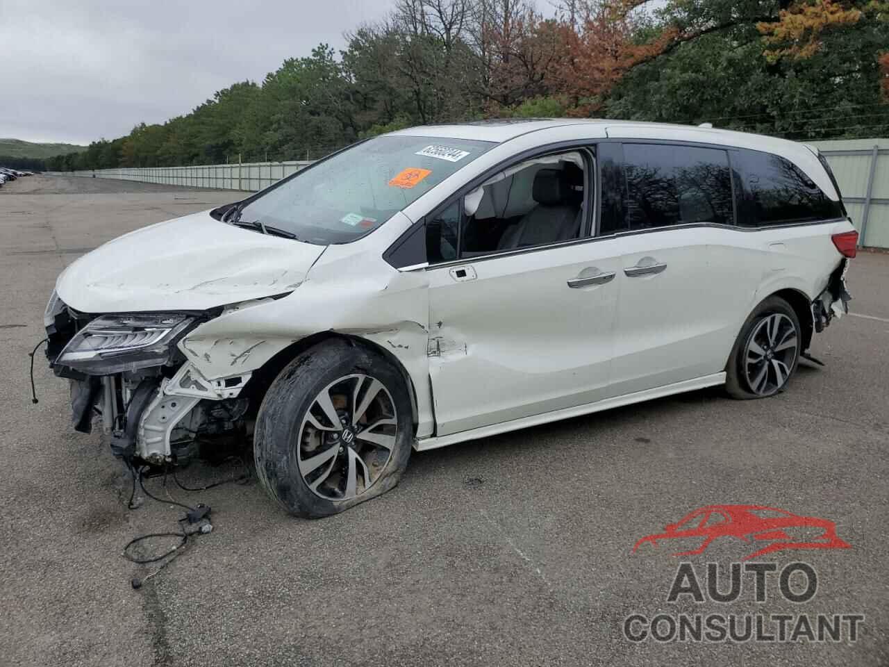 HONDA ODYSSEY 2018 - 5FNRL6H91JB055614