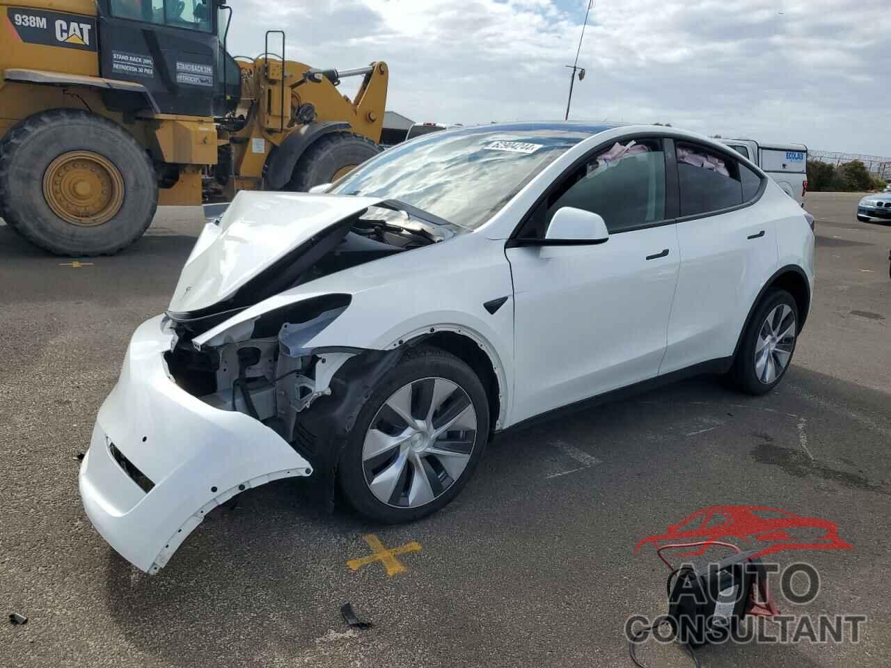 TESLA MODEL Y 2022 - 7SAYGDEE8NF510134