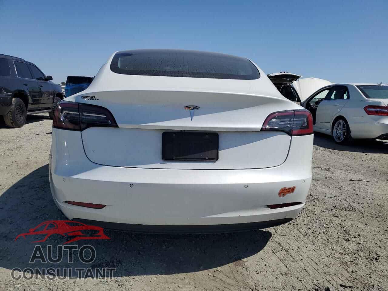 TESLA MODEL 3 2019 - 5YJ3E1EA0KF416592