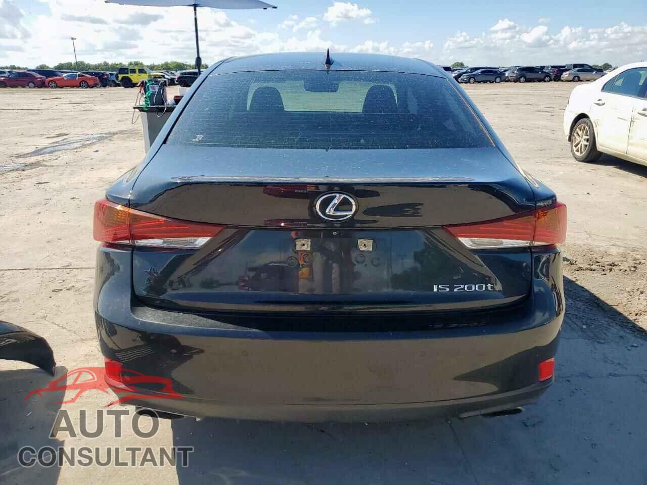 LEXUS IS 2017 - JTHBA1D24H5039369