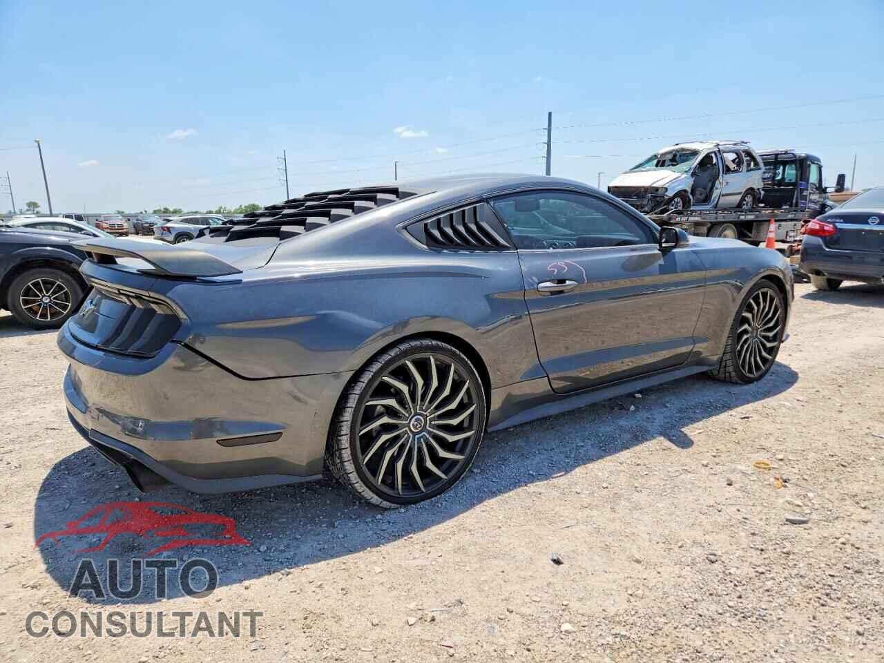 FORD MUSTANG 2018 - 1FA6P8TH8J5175970