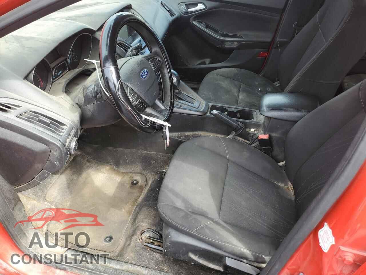 FORD FOCUS 2017 - 1FADP3M23HL225524