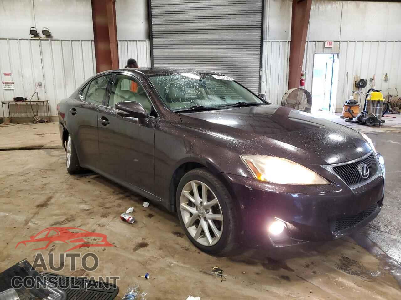 LEXUS IS 2012 - JTHCF5C27C2035809
