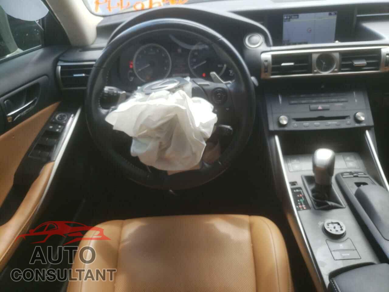 LEXUS IS 2016 - JTHCM1D28G5010449
