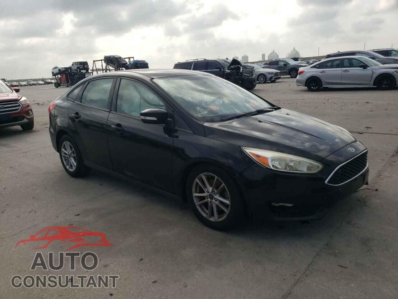 FORD FOCUS 2017 - 1FADP3F23HL304785