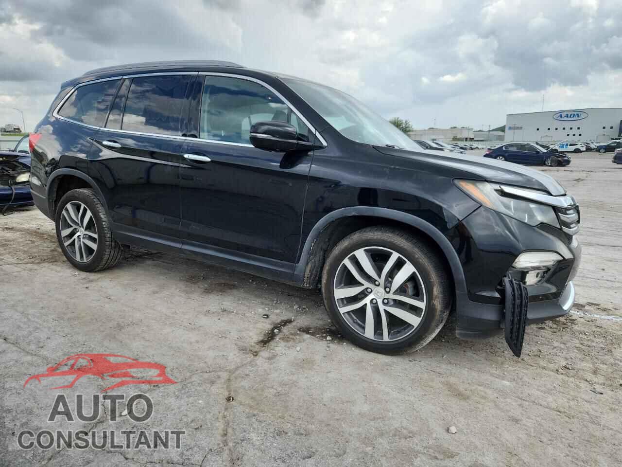 HONDA PILOT 2017 - 5FNYF6H08HB031888