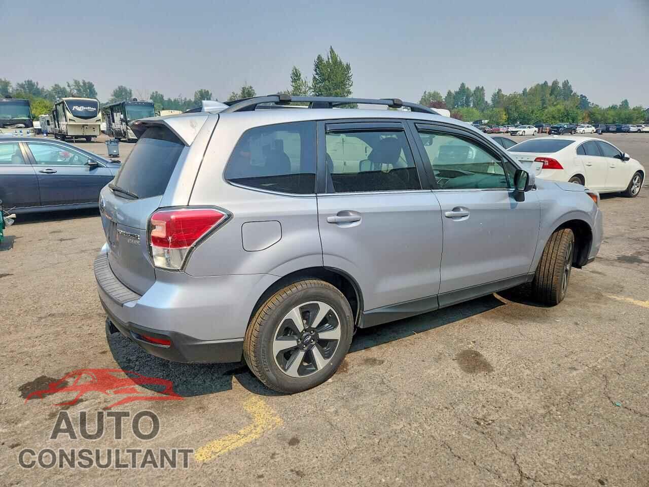 SUBARU FORESTER 2017 - JF2SJAJC2HH416666