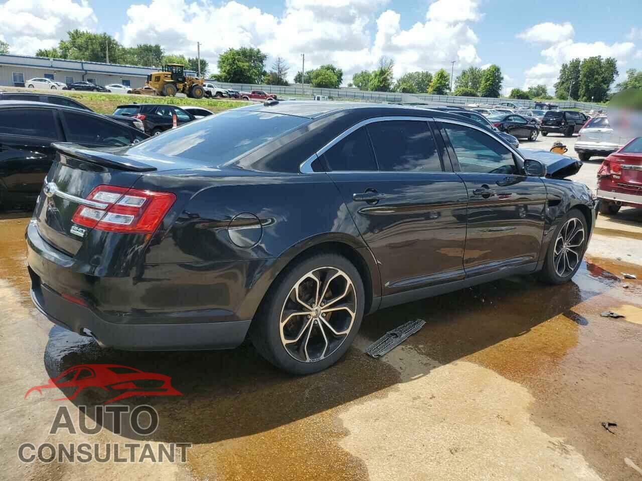 FORD TAURUS 2013 - 1FAHP2KT9DG104880