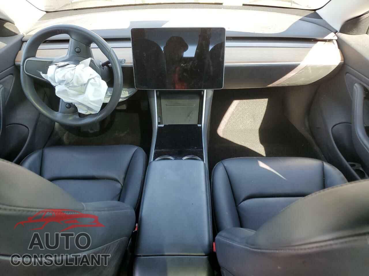 TESLA MODEL 3 2019 - 5YJ3E1EAXKF416129