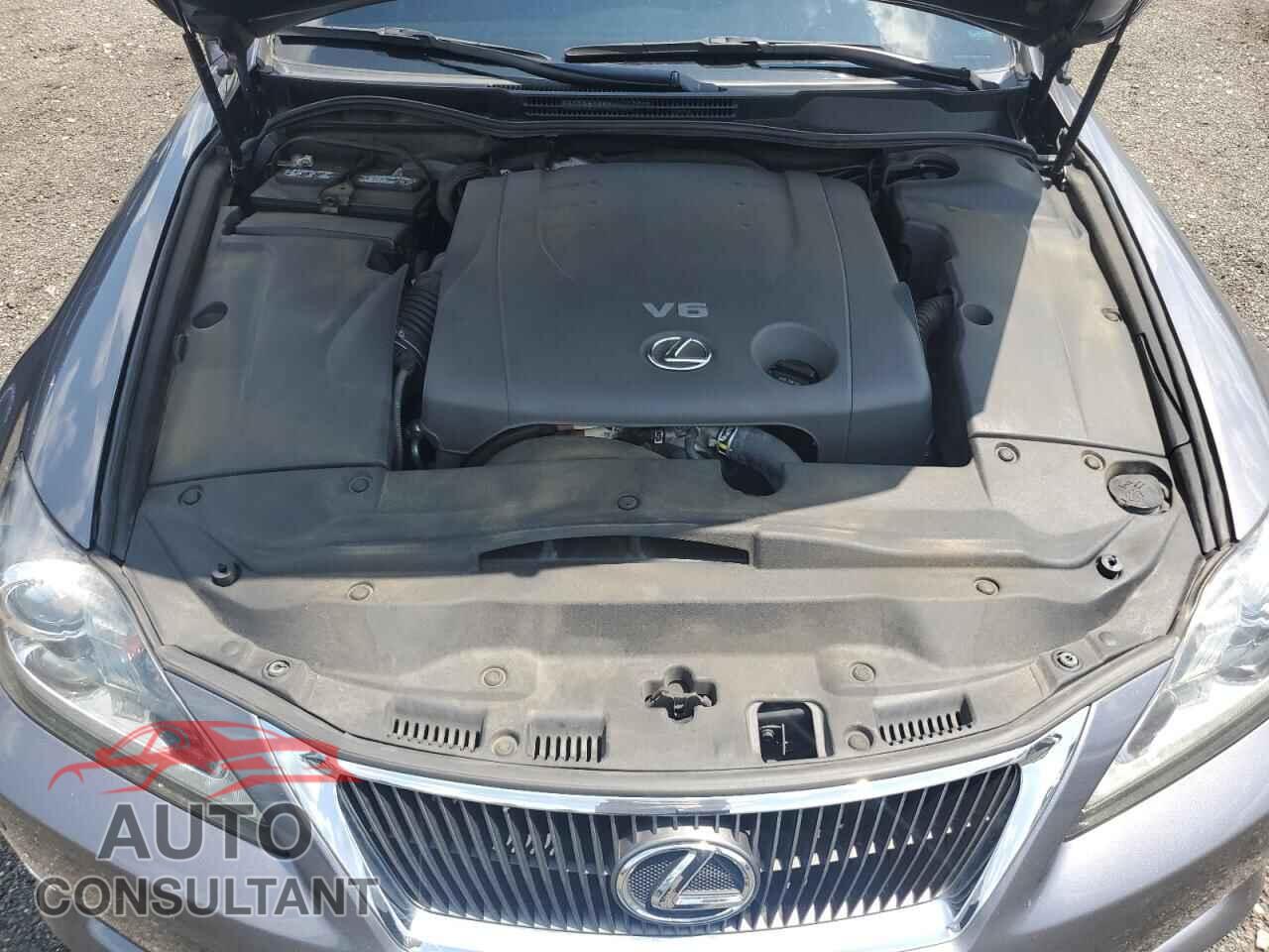 LEXUS IS 2014 - JTHFF2C24E2530726