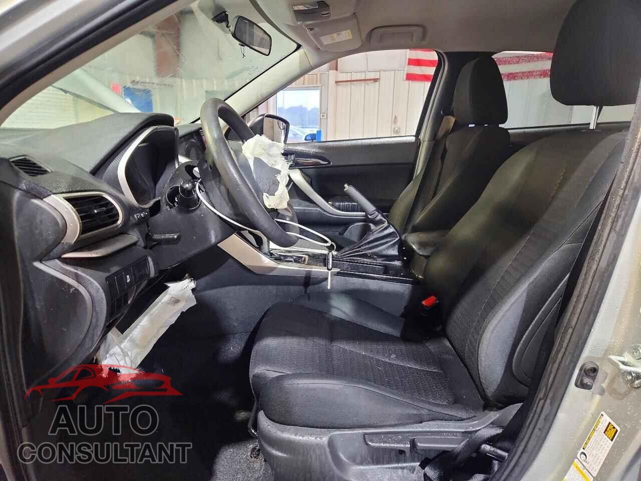 MITSUBISHI ECLIPSE 2020 - JA4AS3AA3LZ012953