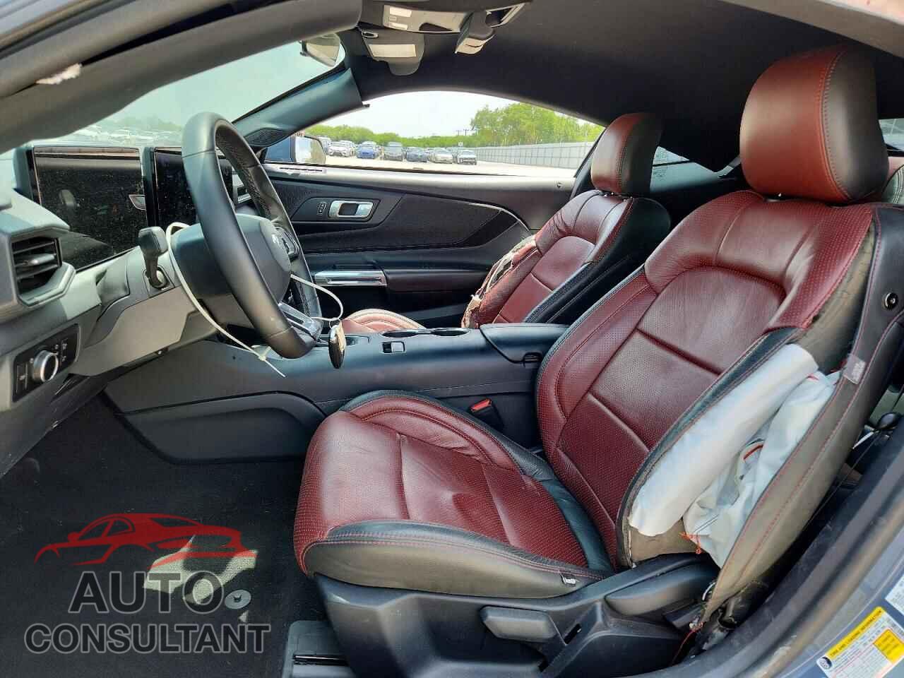 FORD MUSTANG 2024 - 1FA6P8TH0R5111613