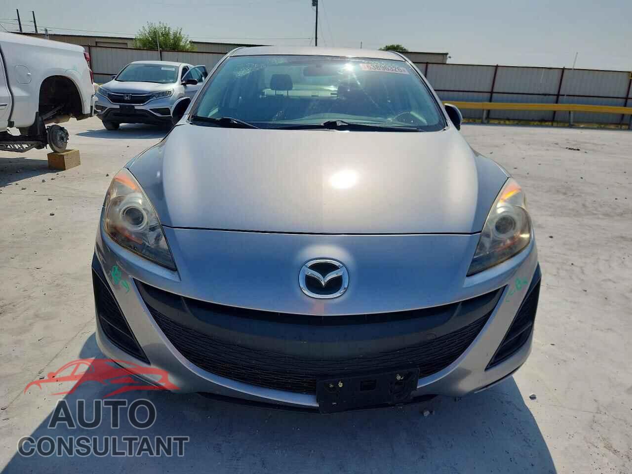 MAZDA 3 2011 - JM1BL1UG5B1381662