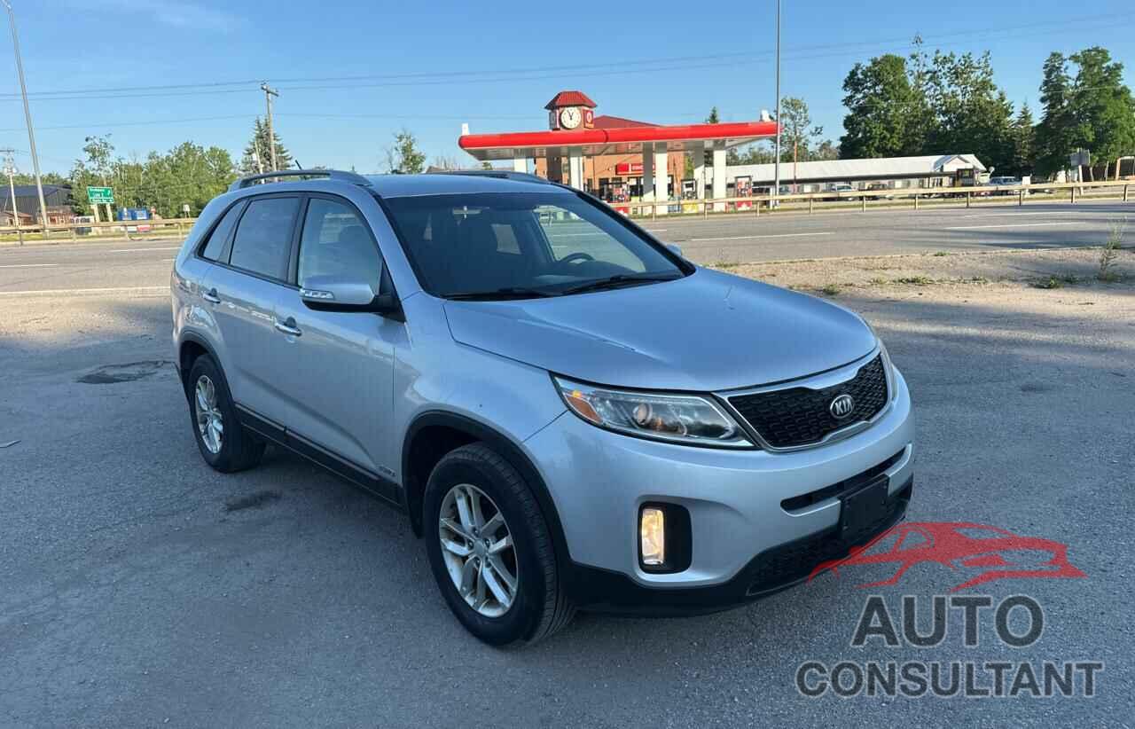 KIA SORENTO 2014 - 5XYKTDA74EG452523