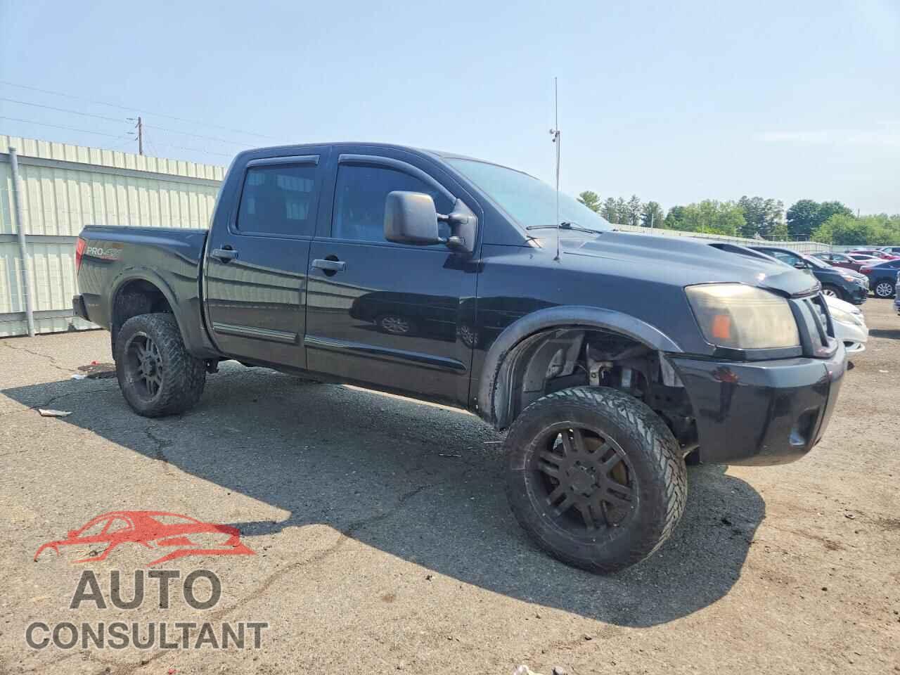 NISSAN TITAN 2012 - 1N6AA0EC8CN310552