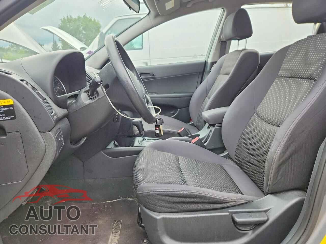 HYUNDAI ELANTRA 2011 - KMHDB8AEXBU097347