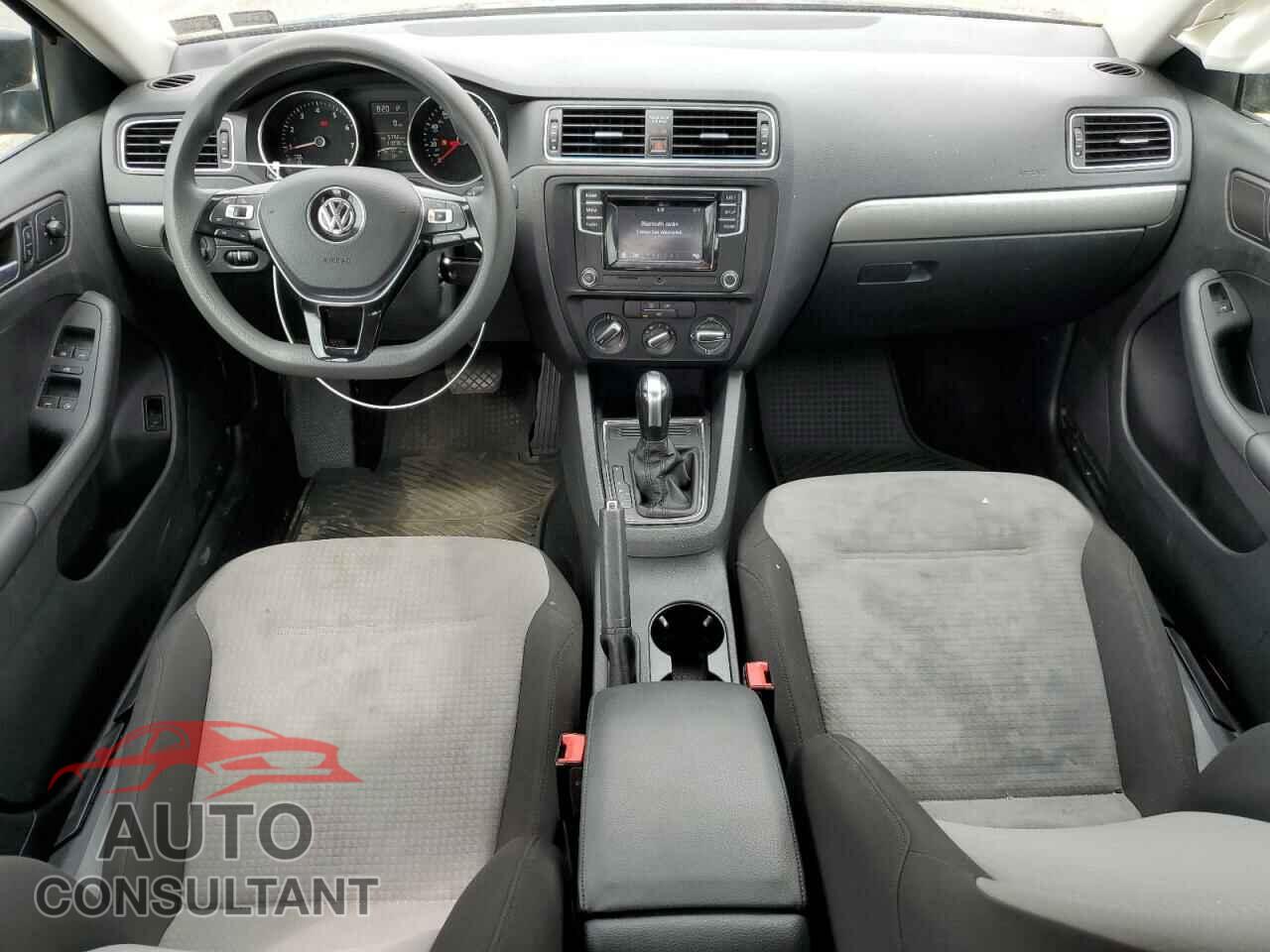 VOLKSWAGEN JETTA 2017 - 3VW2B7AJ2HM279721