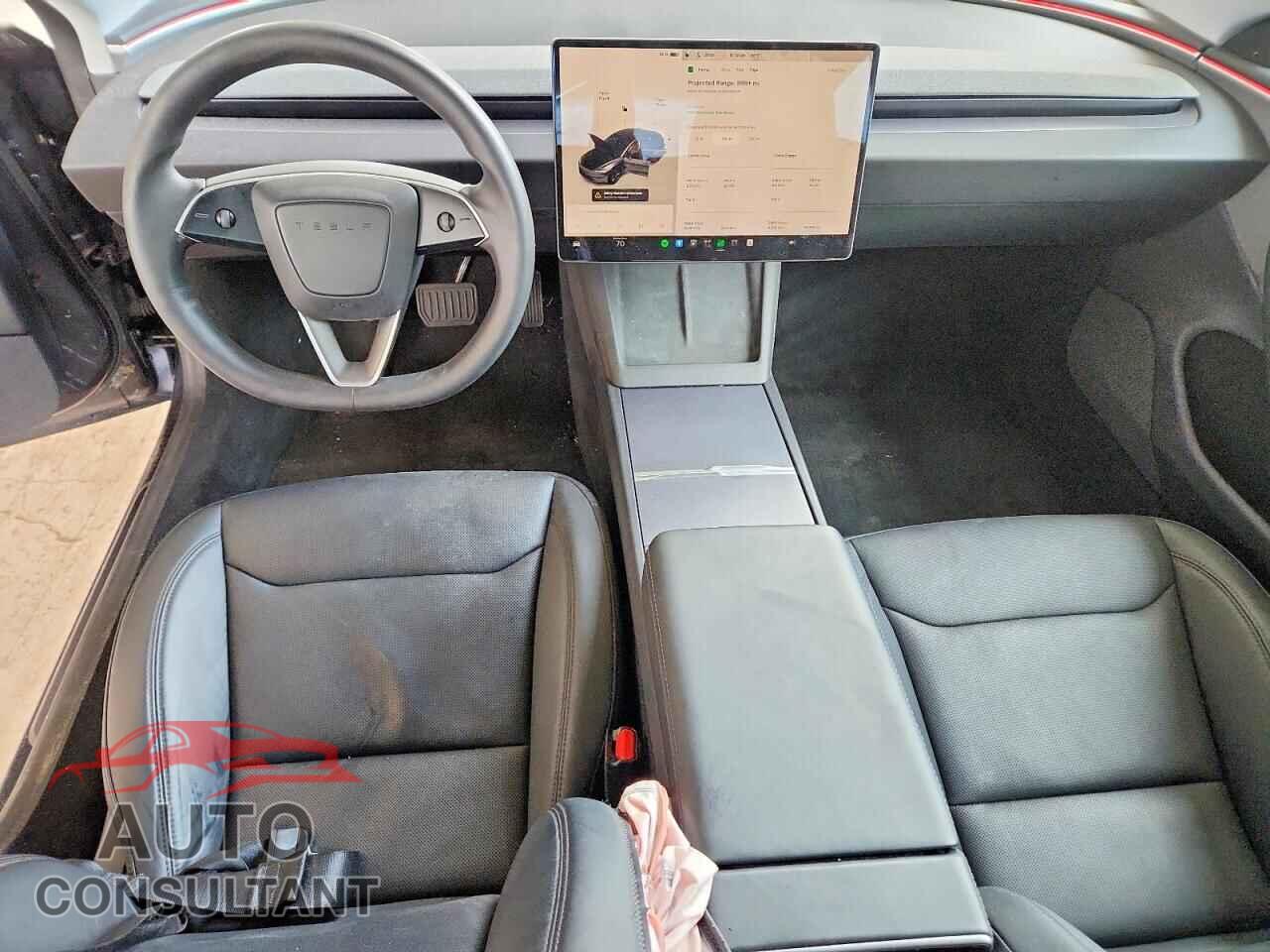 TESLA MODEL 3 2025 - 5YJ3E1EA8SF970236